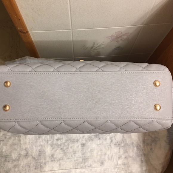 NWT!!! ELLO Quilted vegan leather Tote Bag in Gray - Picture 11 of 17